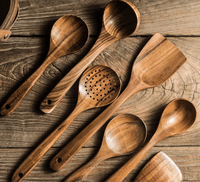 Cuillère en bois naturel . - Purcook