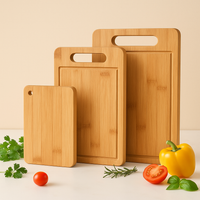 Planche a découper en bois.