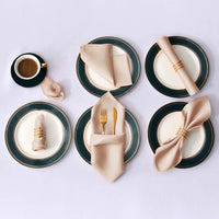 Serviettes de table chic en satin clair. - Purcook